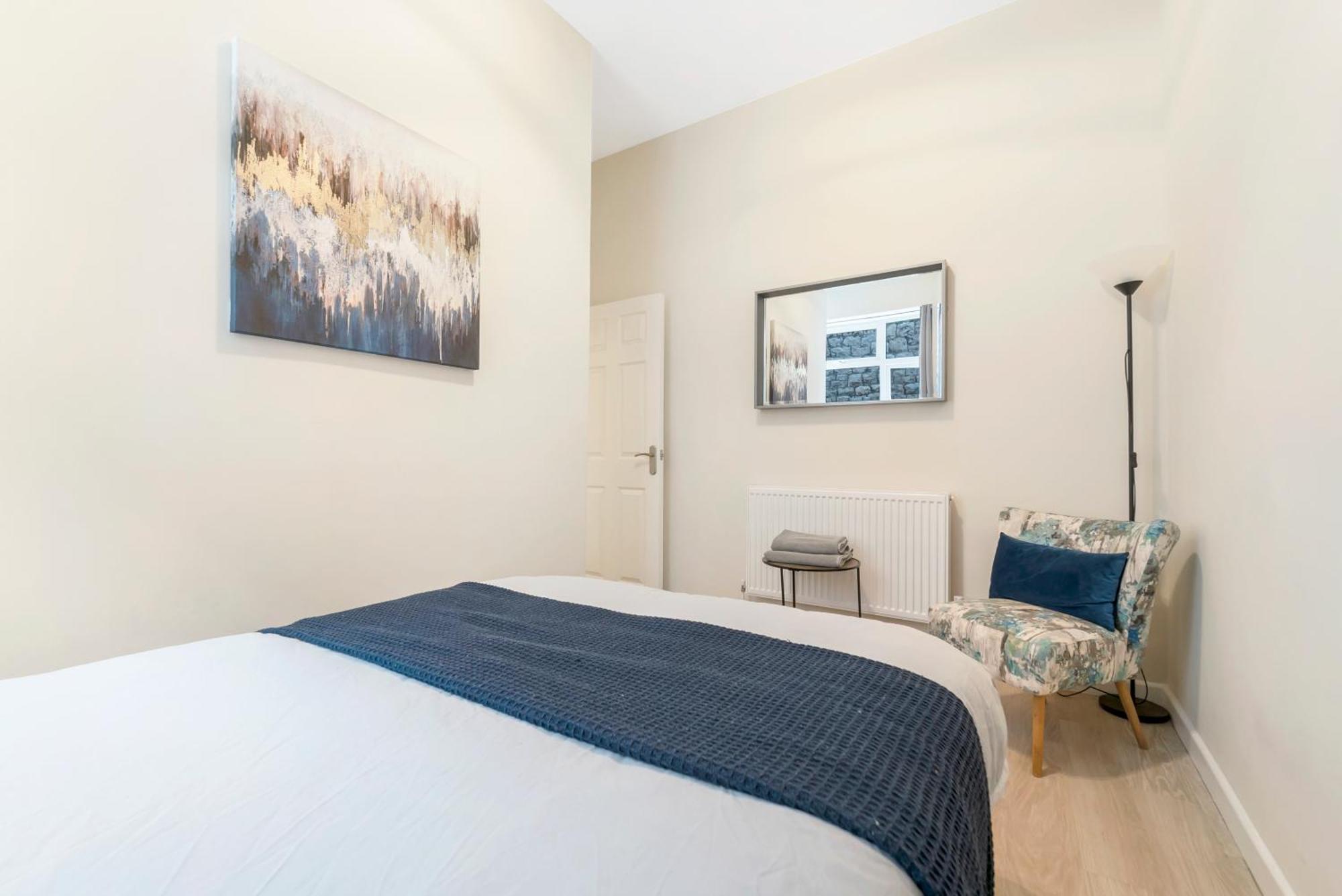 Apartment Modern Two Bedroom Flat
